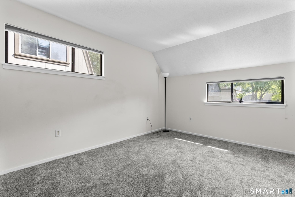 43 Great Meadow Lane - Photo 26