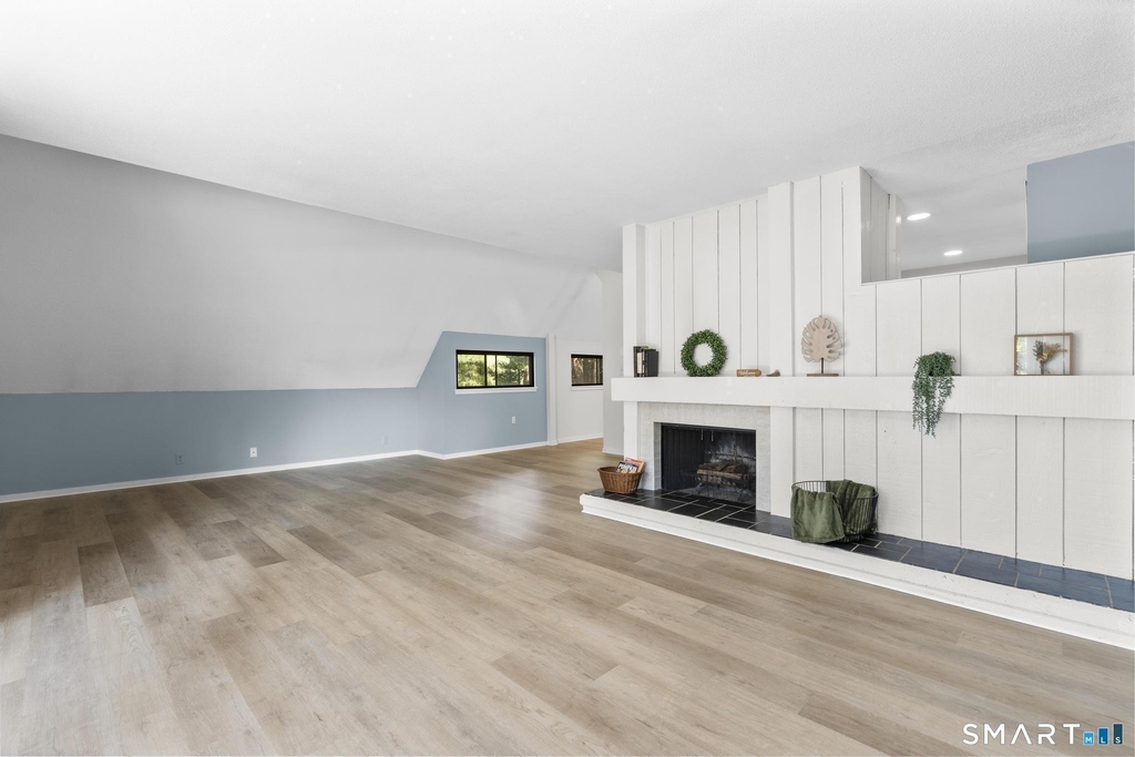 43 Great Meadow Lane - Photo 11