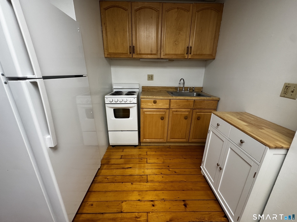 104 High Street - Photo 5