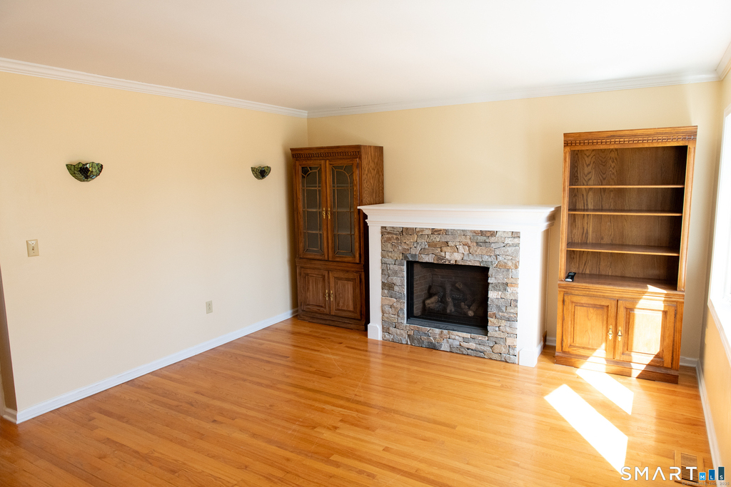 34 Center Avenue - Photo 5
