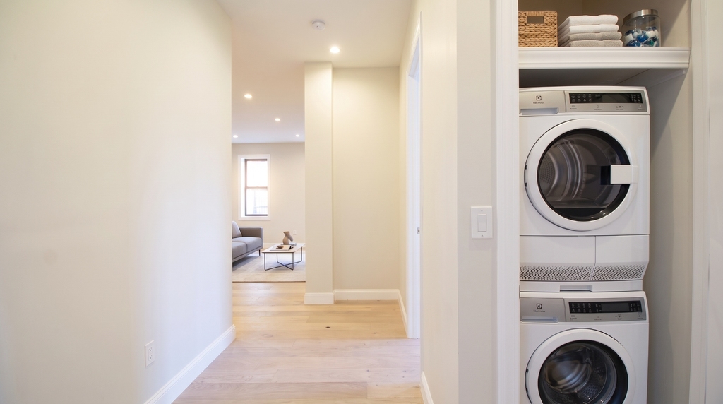 940 St Nicholas Avenue - Photo 8