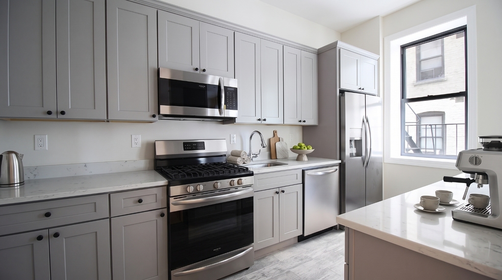940 St Nicholas Avenue - Photo 7