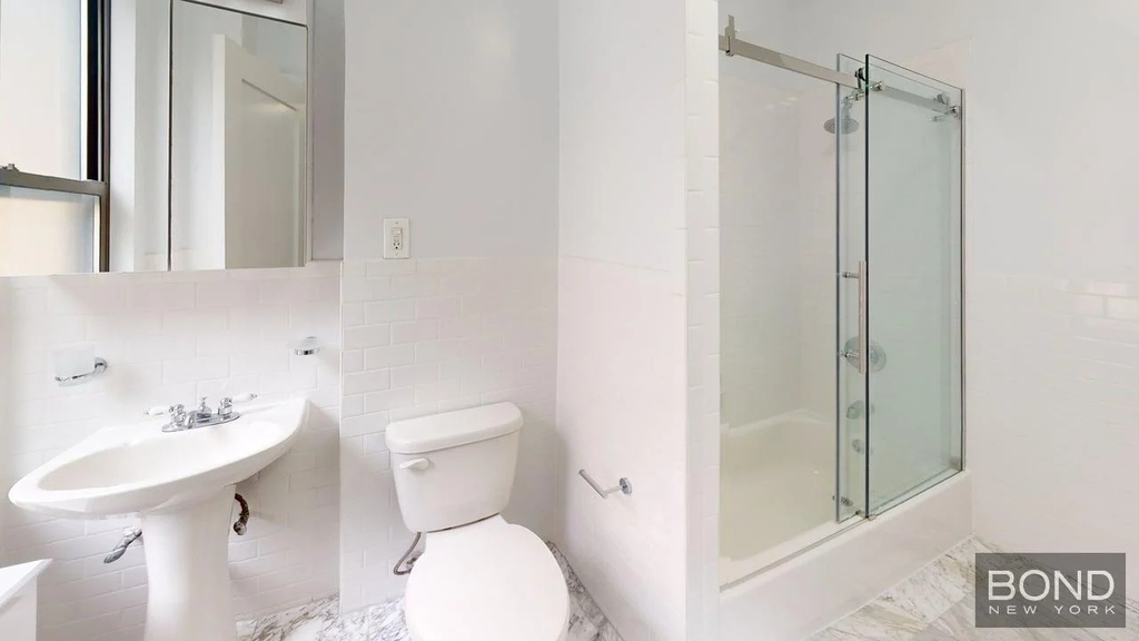 145 West 55th Street - Photo 6
