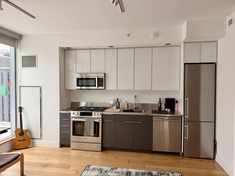 60 Water Street - Photo 0