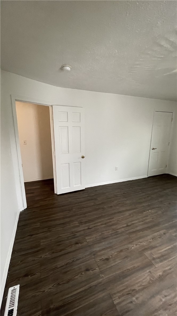 62 Whiteman Ave - Photo 10