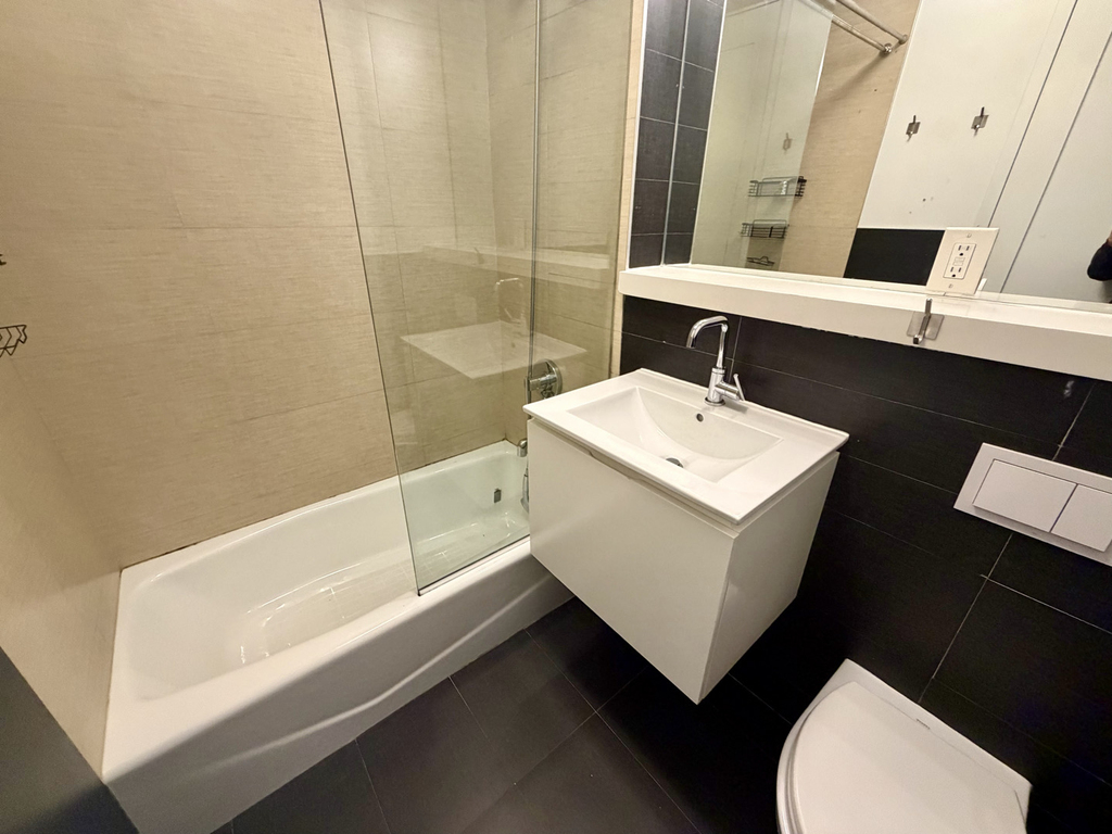 147 Rogers Avenue - Photo 11