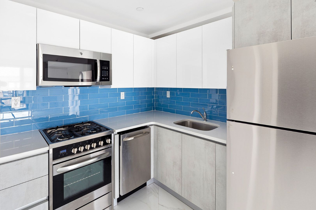 177-30 Wexford Terrace - Photo 2
