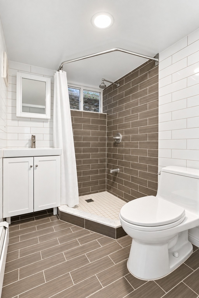 23-46 33rd Avenue - Photo 12