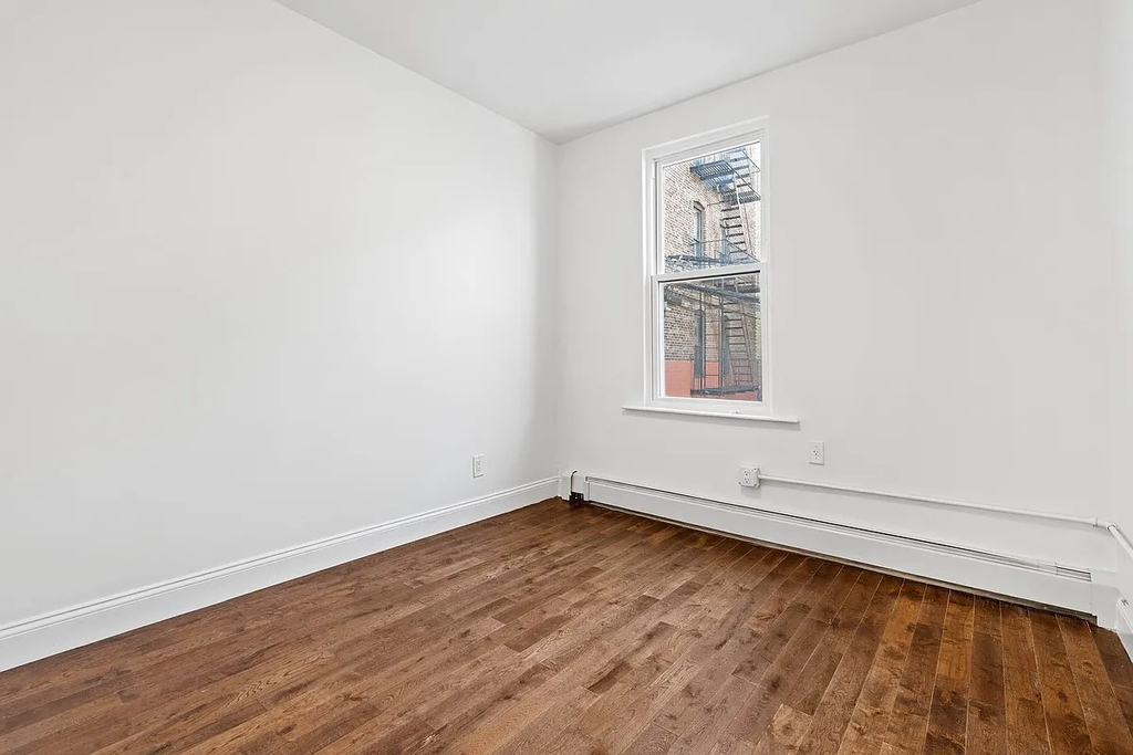 23-46 33rd Avenue - Photo 6