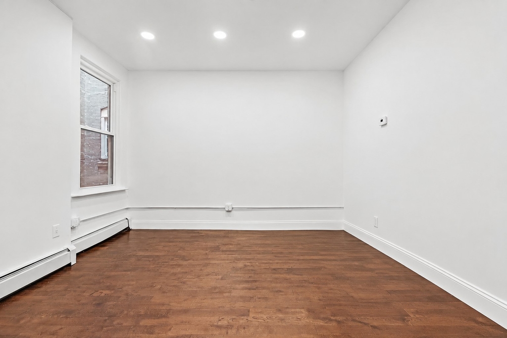 23-46 33rd Avenue - Photo 2