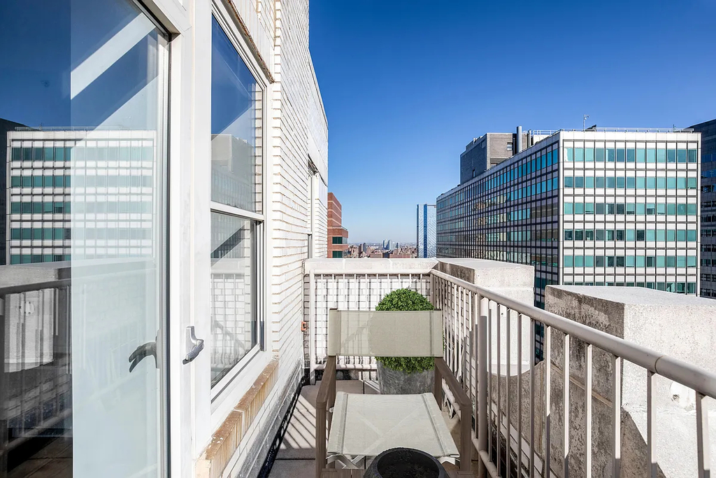 116 John Street - Photo 3