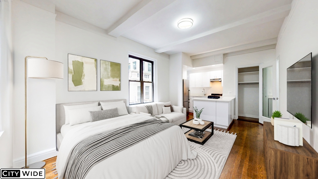 140 East 46th Street - Photo 0
