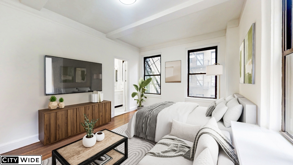 140 East 46th Street - Photo 1
