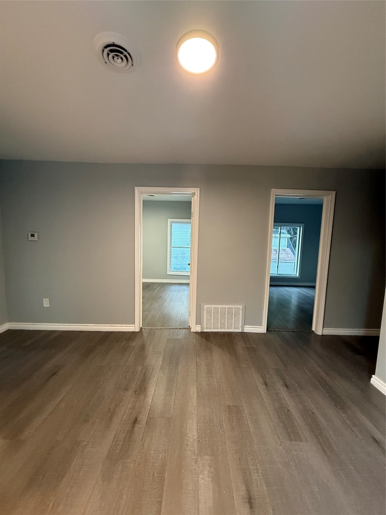 4 Thorp St - Photo 10