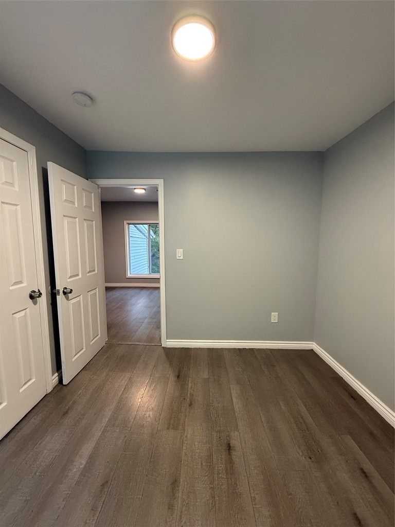 4 Thorp St - Photo 16