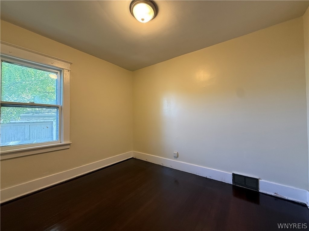 63 Wright Avenue - Photo 10
