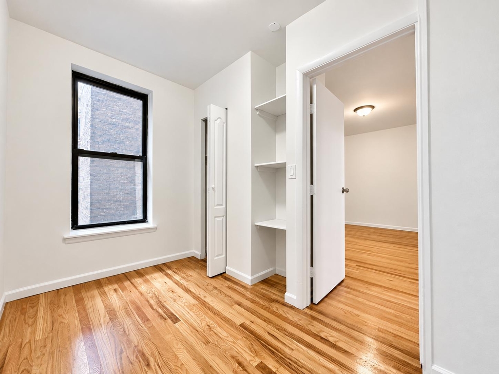 401 East 68th Street - Photo 6