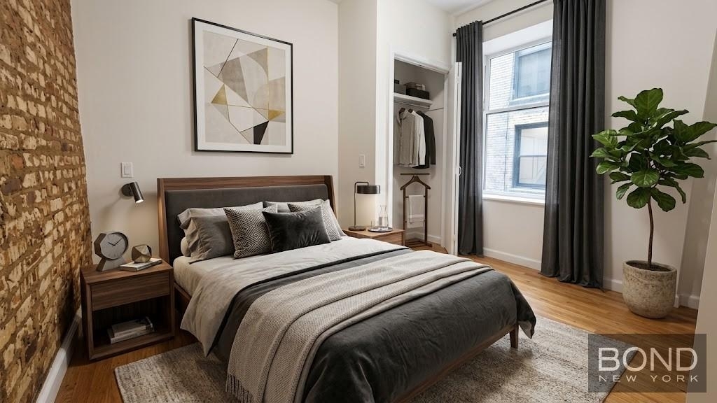 West 11th Street - Photo 4
