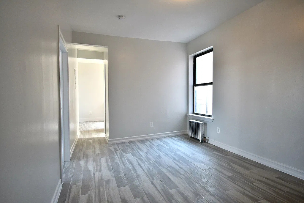 4298 Park Avenue - Photo 1