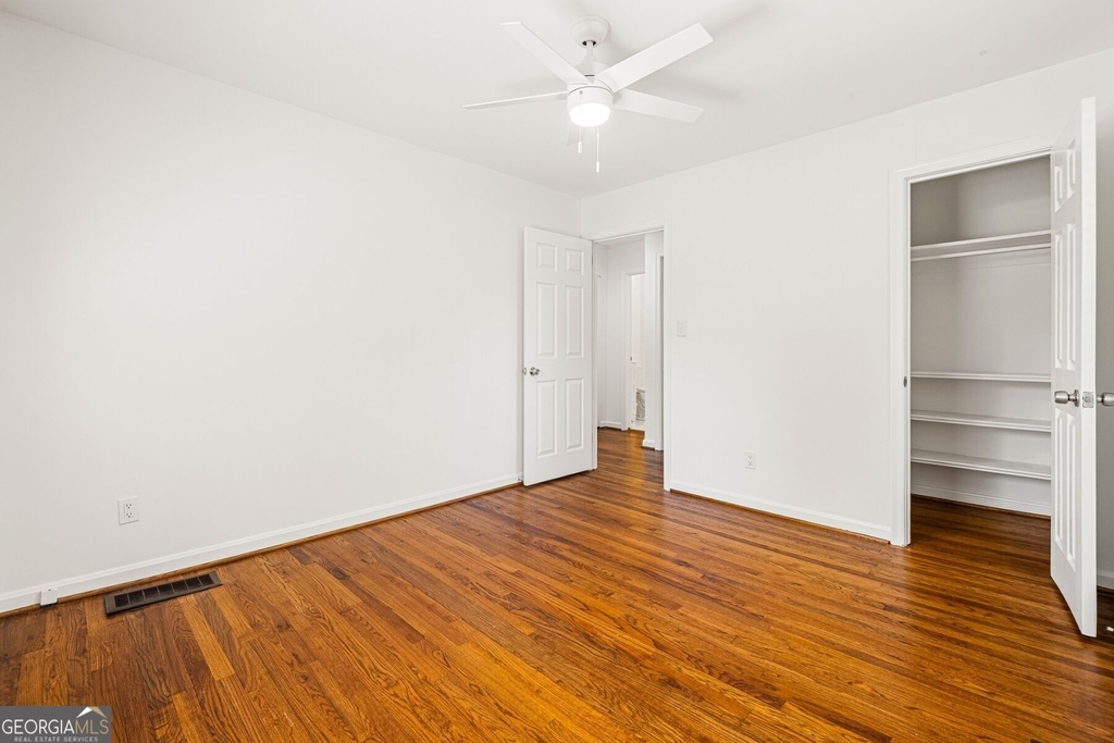 2004 Dering Circle Ne - Photo 10