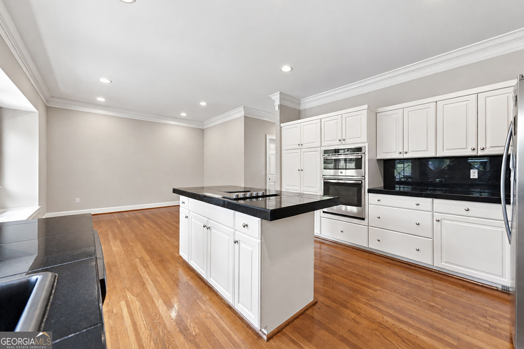 2600 Club Springs Drive - Photo 13