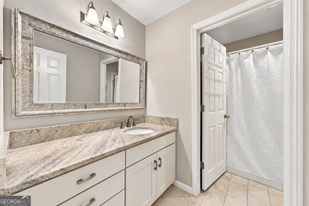 2600 Club Springs Drive - Photo 28