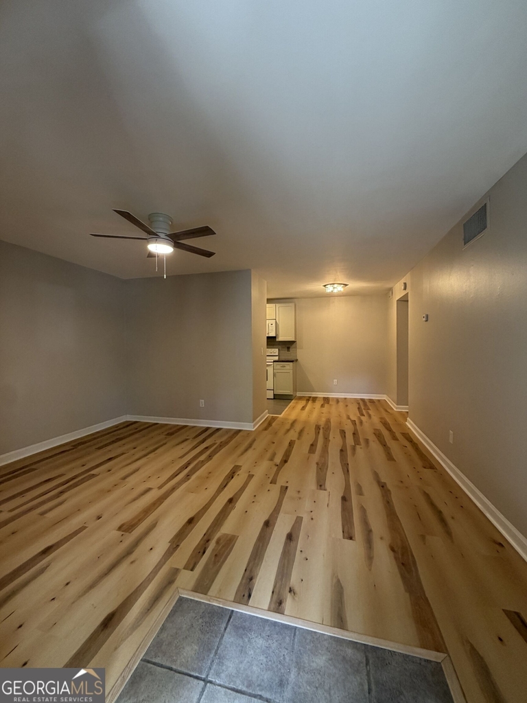 3113 Colonial Way - Photo 2