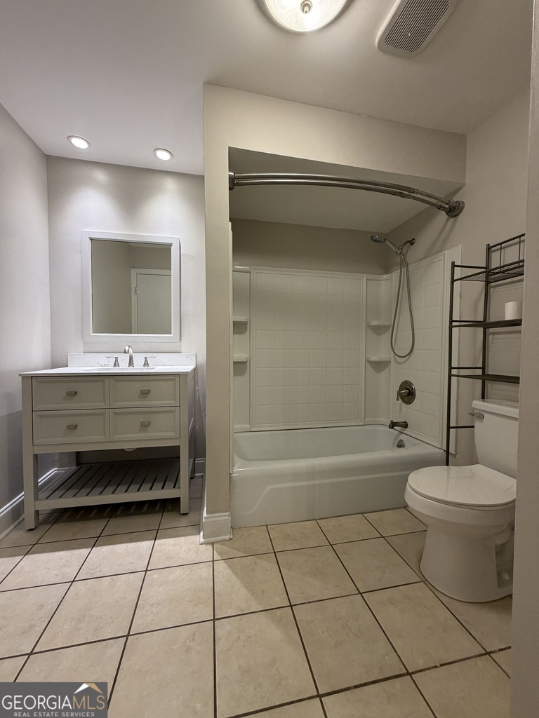 3113 Colonial Way - Photo 5