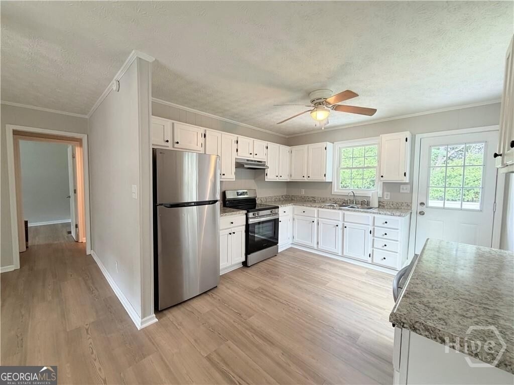 1282 Kesler Road - Photo 2