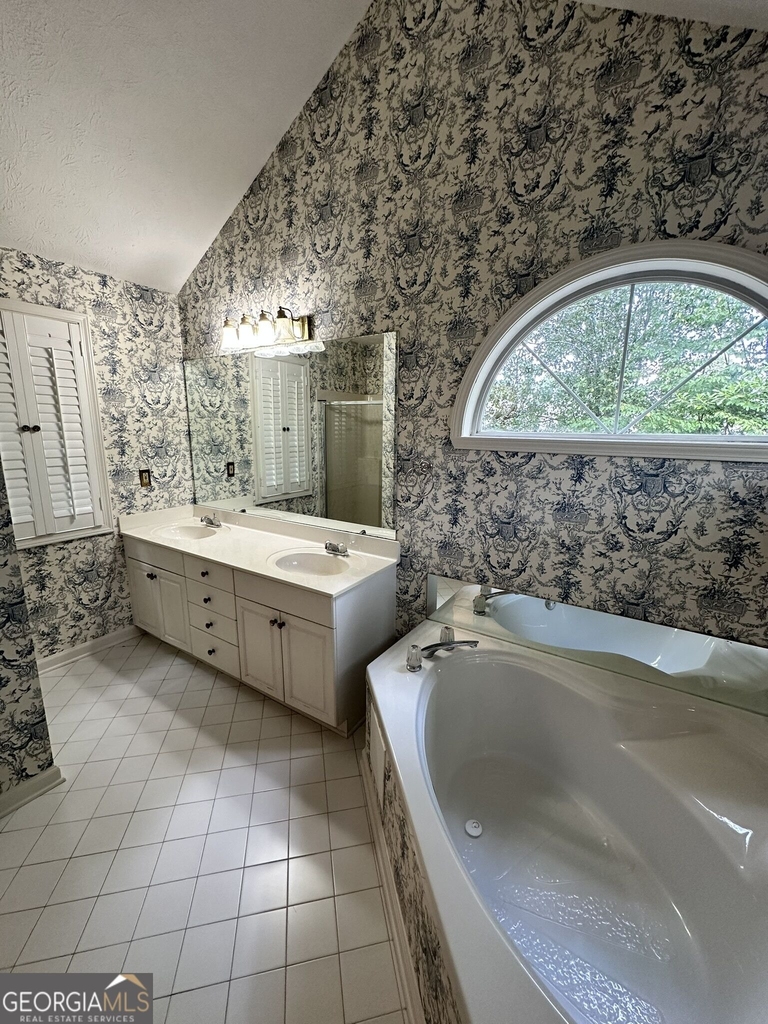 2340 Bretdale Road - Photo 7