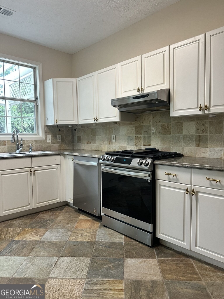 2340 Bretdale Road - Photo 1