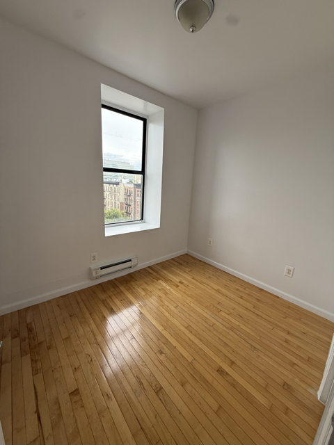1484 Amsterdam Avenue - Photo 2