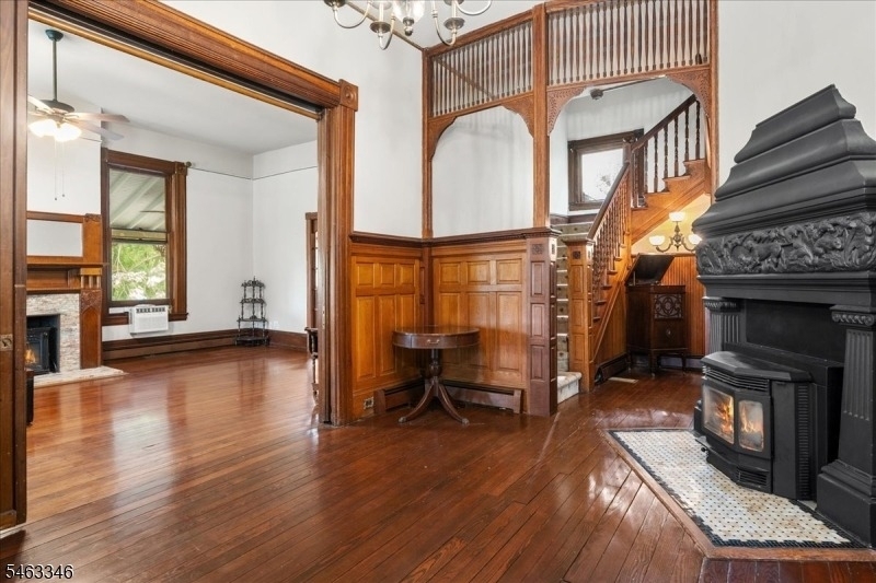 506 Windemere Ave - Photo 1