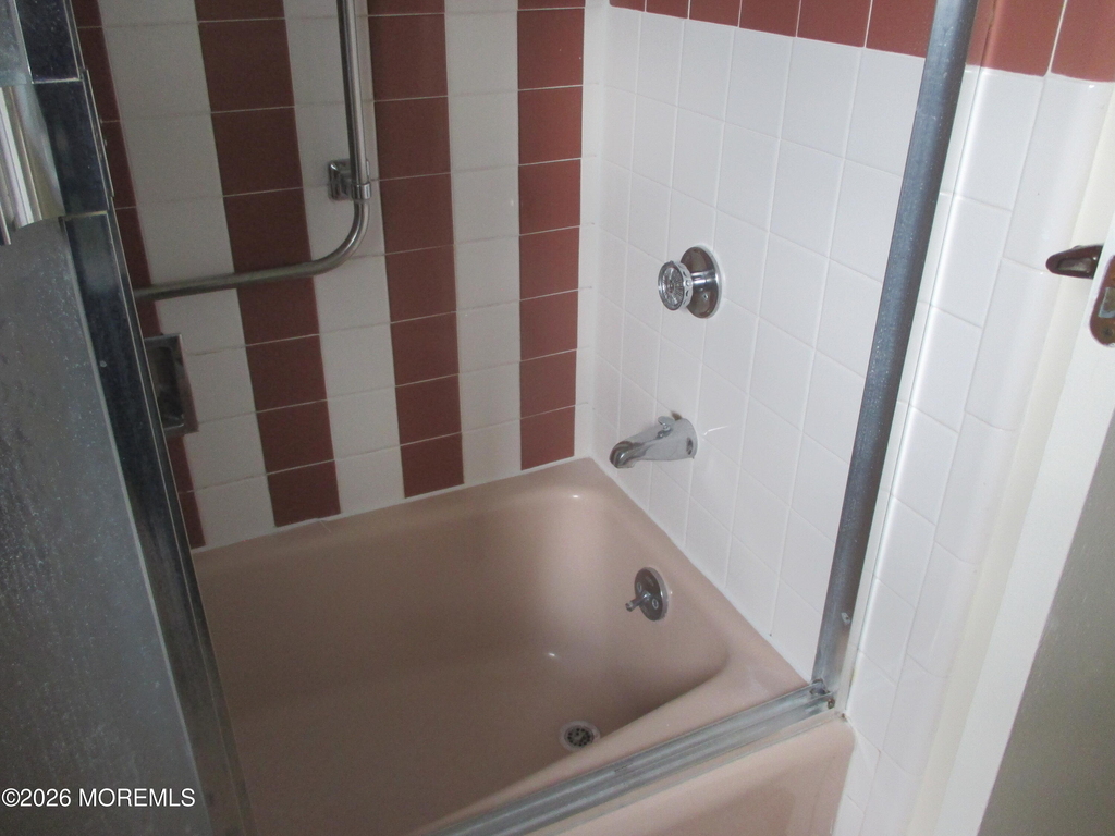 354c Dorchester Drive - Photo 32