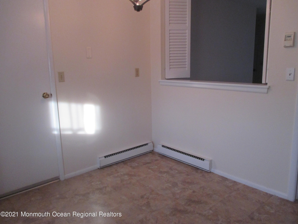 354c Dorchester Drive - Photo 7
