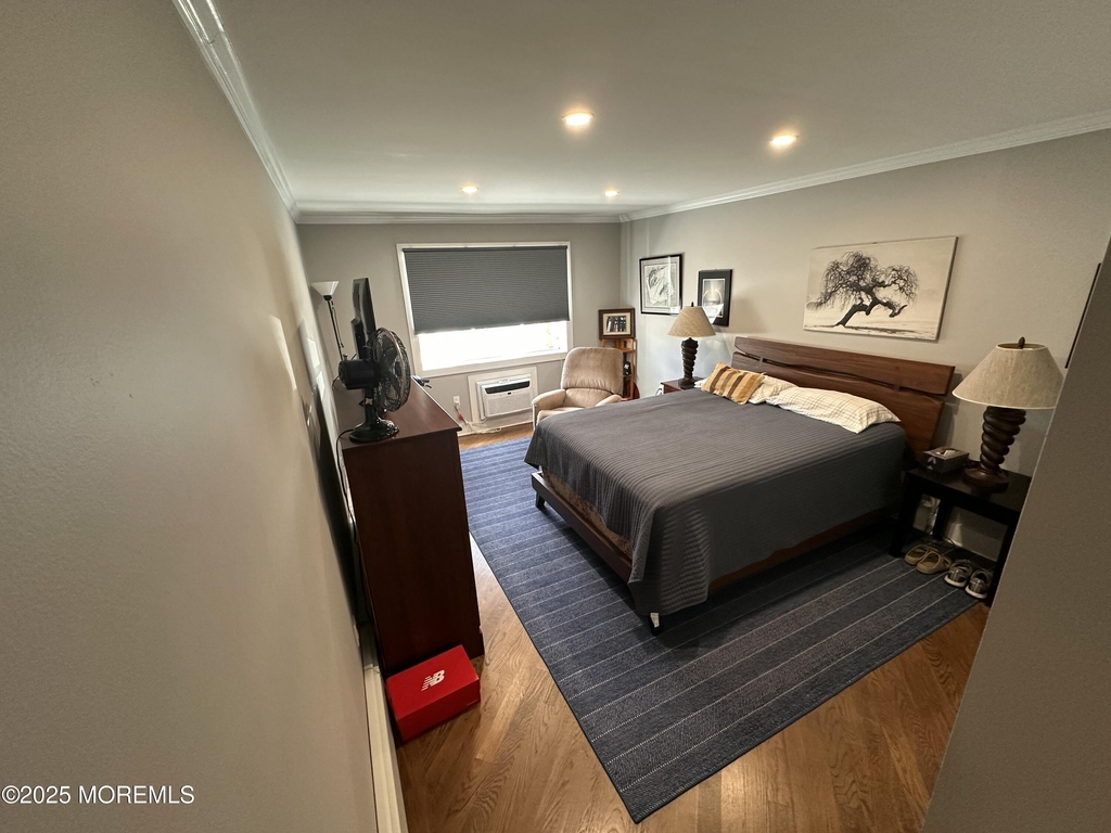 303 Sunset Avenue - Photo 4