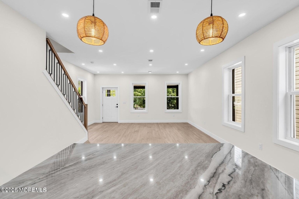 817 Central Avenue - Photo 9