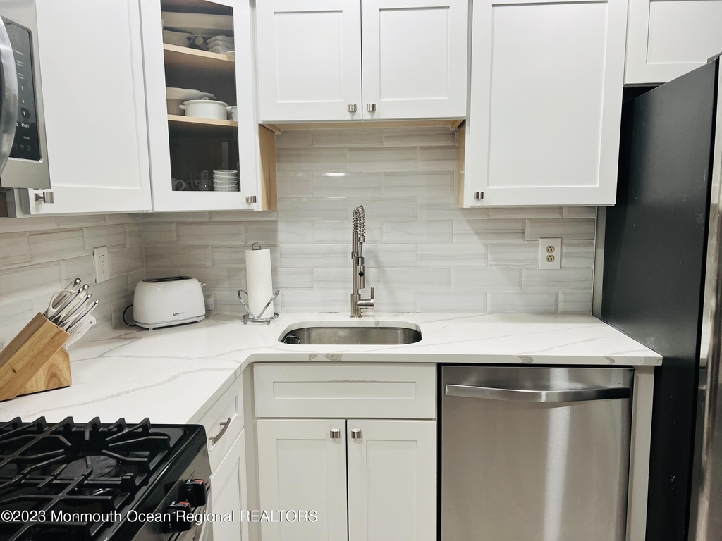 14 Cooper Court - Photo 8
