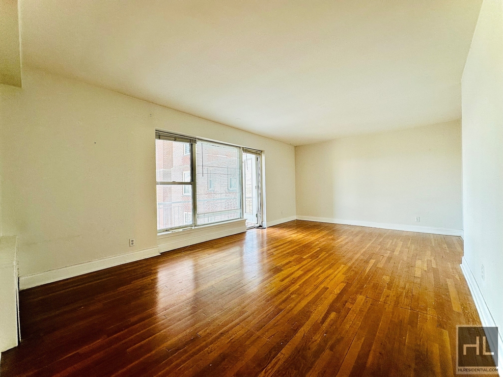 Pelham Road - Photo 1