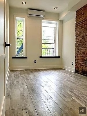 5 Avenue - Photo 4