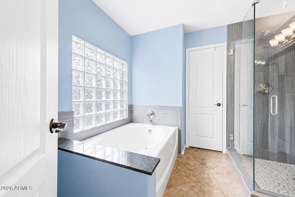 6322 W Potter Drive - Photo 11