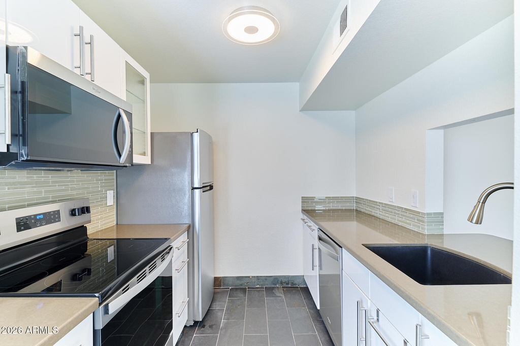 3600 N Hayden Road - Photo 7