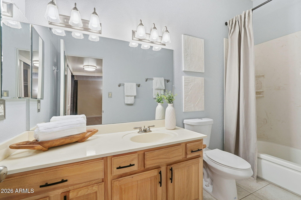 1201 E Rose Lane - Photo 12