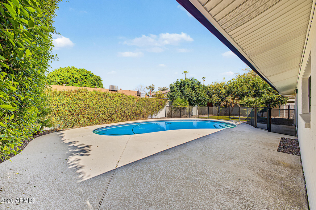 8714 E Clarendon Avenue - Photo 28