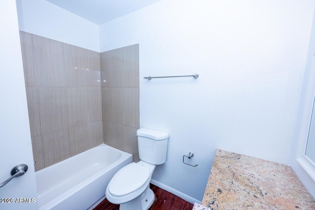 700 W University Drive - Photo 13