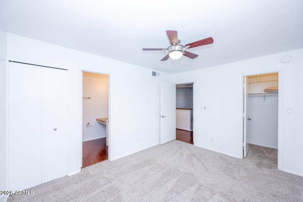 700 W University Drive - Photo 8