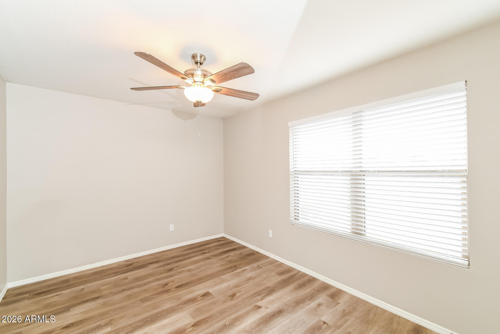 2358 E Spruce Drive - Photo 9