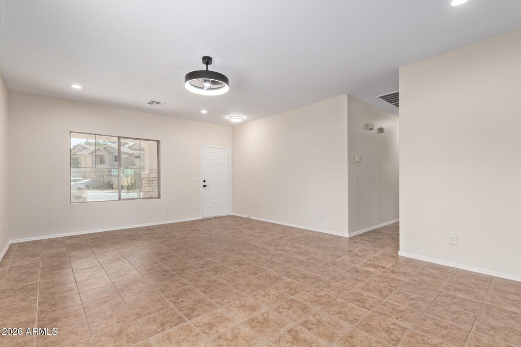 7612 S 70th Lane - Photo 7