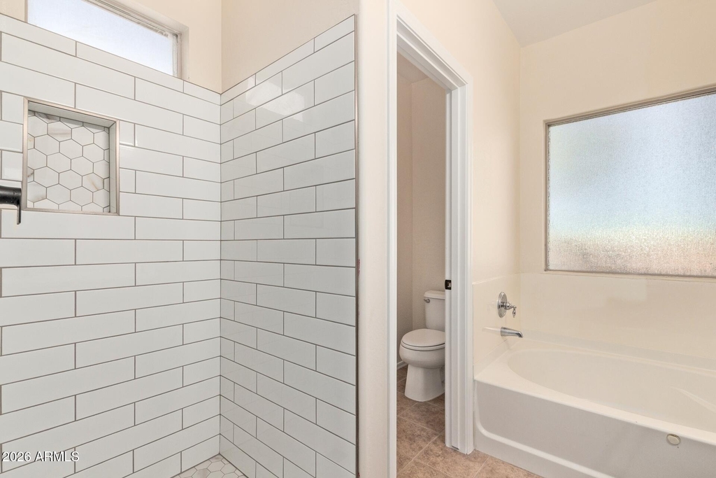 7612 S 70th Lane - Photo 18
