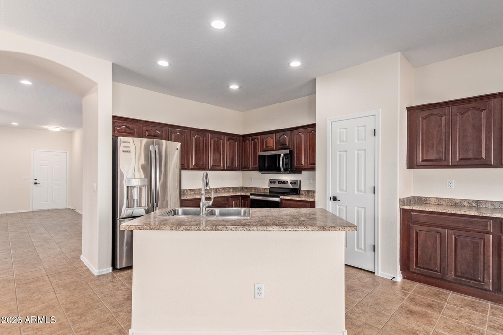 7612 S 70th Lane - Photo 13